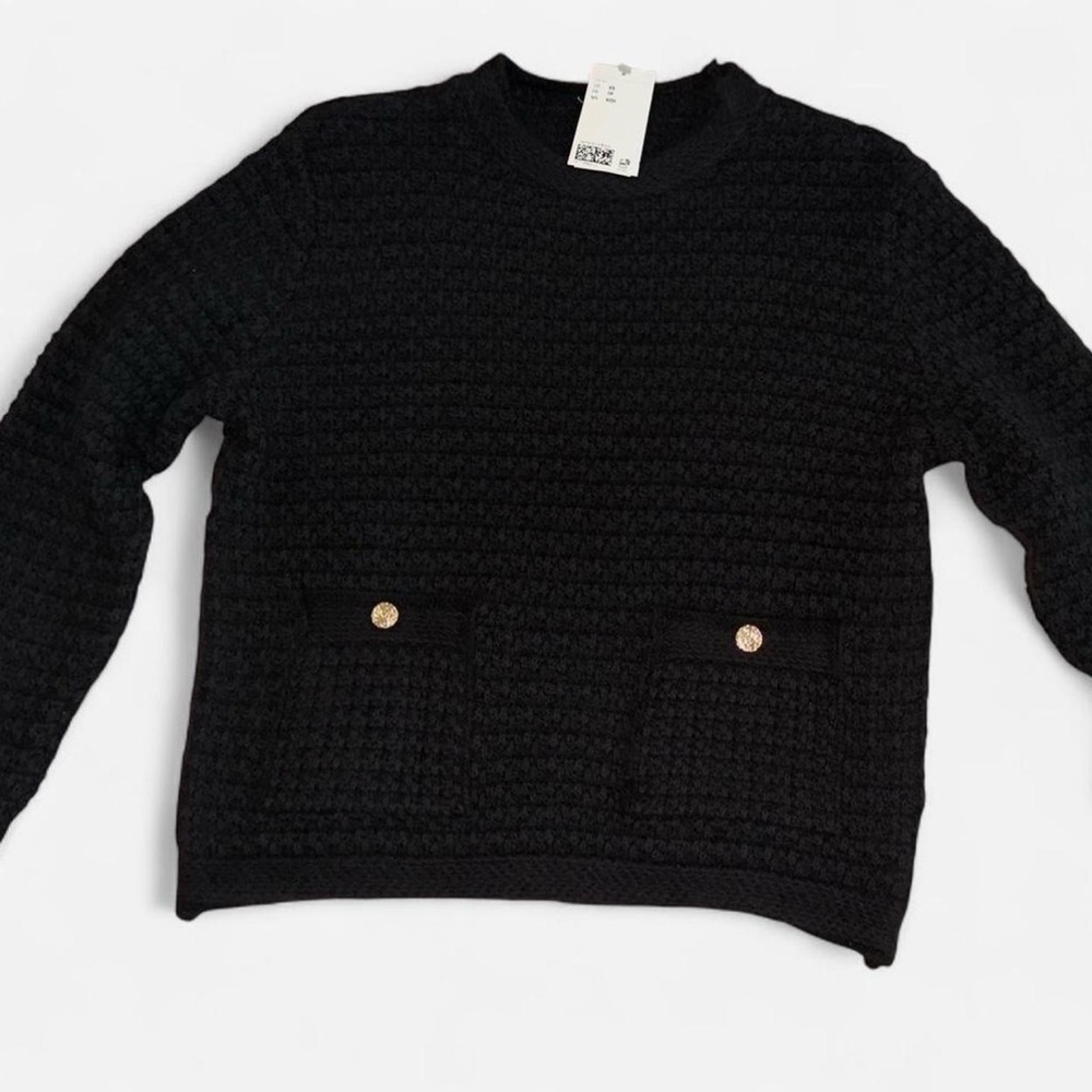 NWT H&M Black Textured Sweater with Gold Button Details - Picture 3 of 4